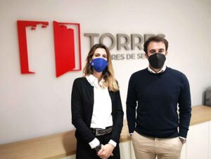 Acuerdo de colaboración Unidad Reproducción Vistahermosa y Torres Asesores Seguros